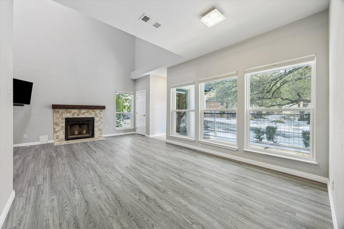 View 6600 Valleyside RD Unit #D-17 in Valleyside Place Condo 6600 Valleyside RD Unit #D-17 - property photo 1 - Luxury home in Valleyside Place Condo, Austin, TX