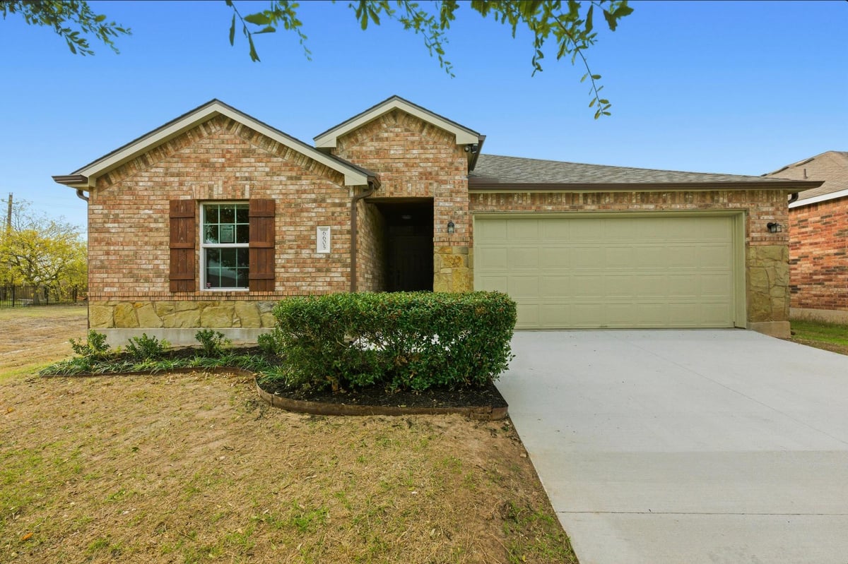 View 6605 Adair Dr in Stirling Bridge Sec 5 6605 Adair Dr - property photo 1 - Luxury home in Stirling Bridge Sec 5, Austin, TX