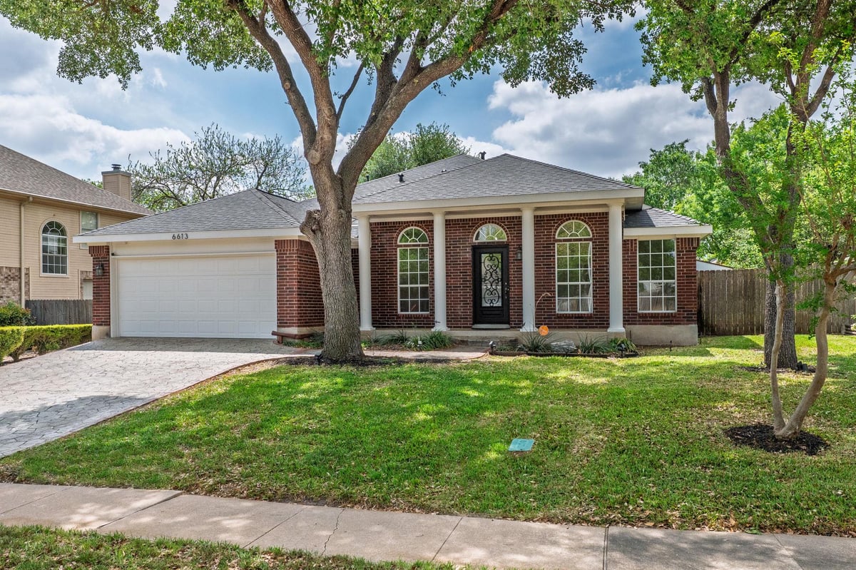 6613 Bramber Ln - front exterior - Luxury home in Harris Branch Ph 01-A Sec 03, Austin, TX