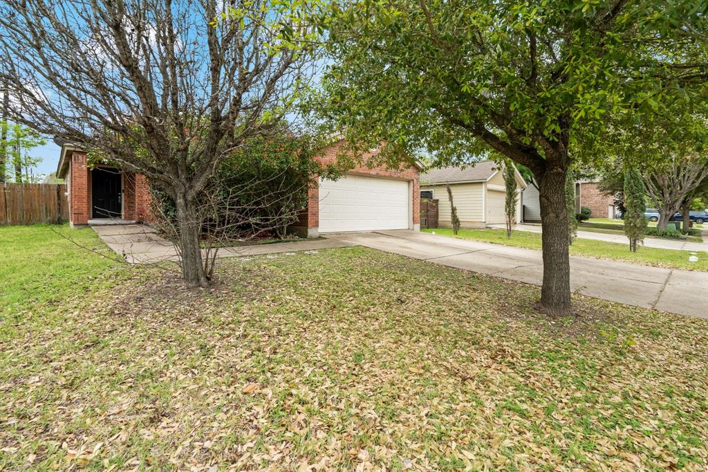 View 6625 Marble Creek Loop in Springfield Ph B Sec 03 6625 Marble Creek Loop - front exterior - Luxury home in Springfield Ph B Sec 03, Austin, TX