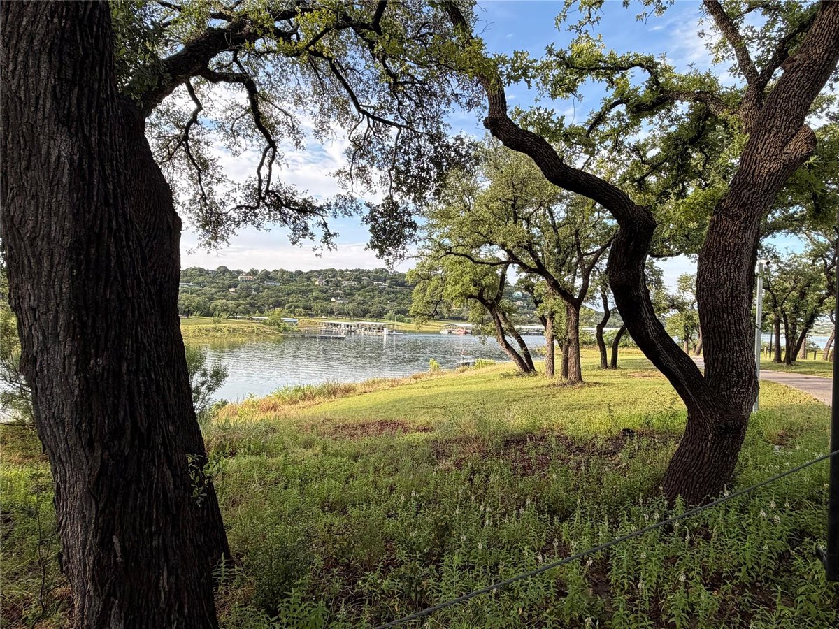 View 6701 Bar K Ranch RD in Bar-K Ranches 02 6701 Bar K Ranch RD - front exterior - Luxury lot in Bar-K Ranches 02, Lago Vista, TX
