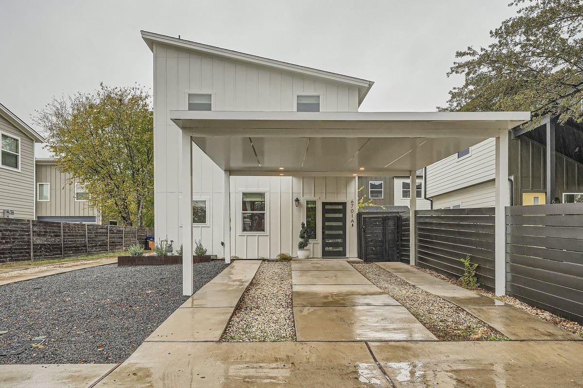 View 6701 Santos St Unit #A in Chernosky 17 6701 Santos St Unit #A - front exterior - Luxury home in Chernosky 17, Austin, TX