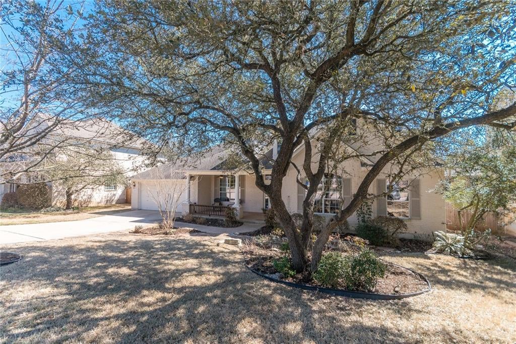 6701 Via Correto Dr - front exterior - Luxury home in Heights At Loma Vista, Austin, TX