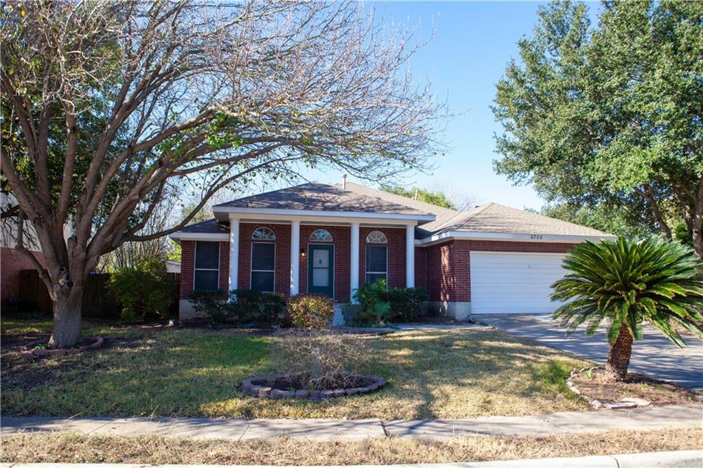 View 6705 Bramber Ln in Harris Branch Ph 01-A Sec 03 6705 Bramber Ln - front exterior - Luxury home in Harris Branch Ph 01-A Sec 03, Austin, TX
