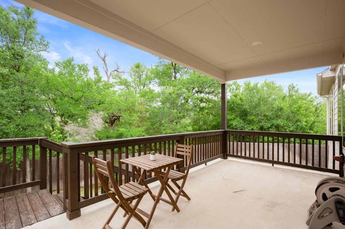 Living area at 6708 Avila Way - 4 bed 3 bath home