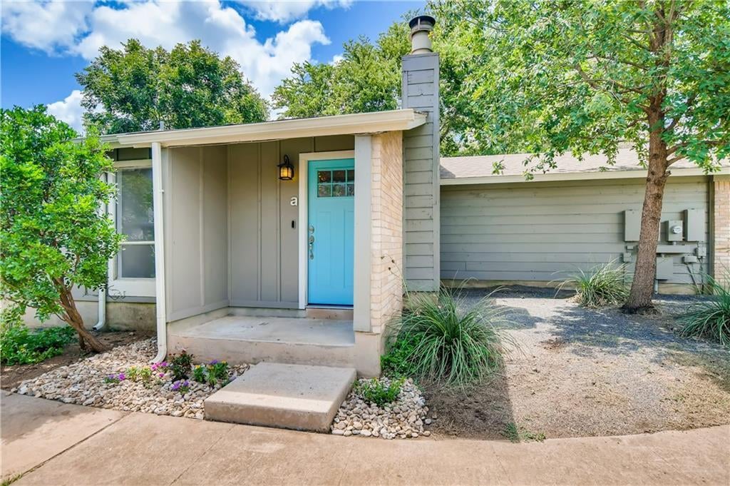 View 6713 West Gate Blvd Unit #A in 6713 West Gate Boulevard Condo 6713 West Gate Blvd Unit #A - front exterior - Luxury home in 6713 West Gate Boulevard Condo, Austin, TX