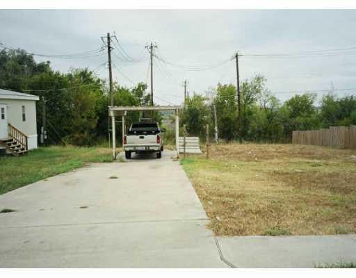 View 6715 Point North DR 6715 Point North DR - front exterior - Luxury lot in Austin, TX
