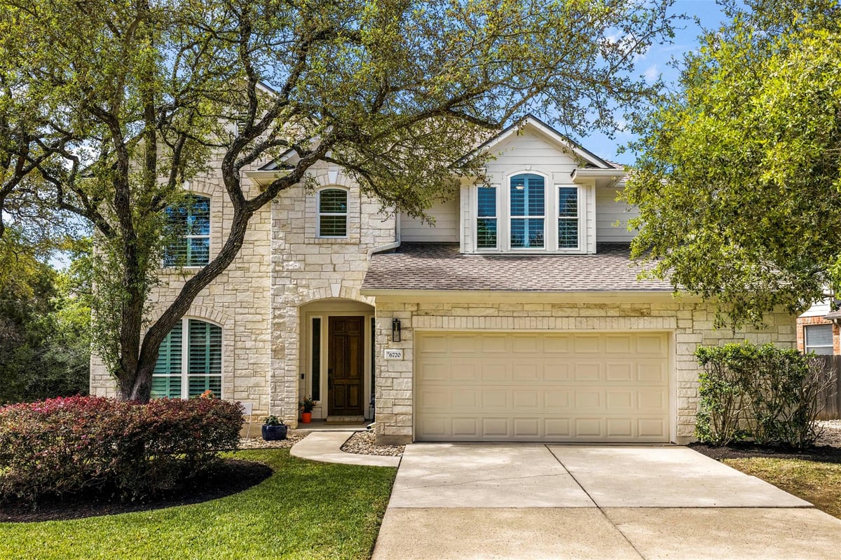 View 6720 Hansa LOOP in Circle C Ranch 6720 Hansa LOOP - front exterior - Luxury home in Circle C Ranch, Austin, TX