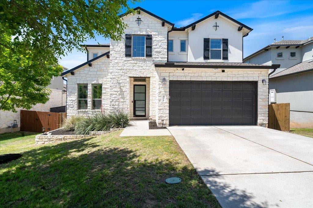 View 6728 Vicenza Dr in Avana 6728 Vicenza Dr - front exterior - Luxury home in Avana, Austin, TX