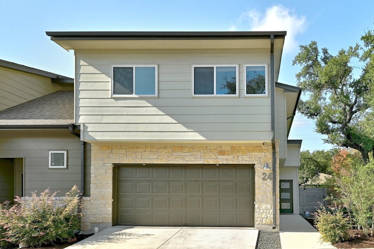 View 6800 Menchaca RD Unit #24 in Soma 6800 Menchaca RD Unit #24 - property photo 1 - Luxury home in Soma, Austin, TX