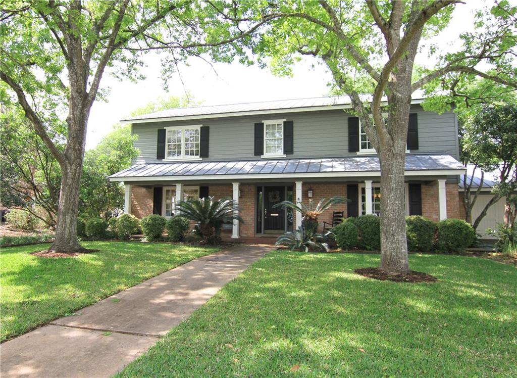 View 6802 Edgefield Dr in Northwest Hills Sec 06 6802 Edgefield Dr - property photo 1 - Luxury home in Northwest Hills Sec 06, Austin, TX