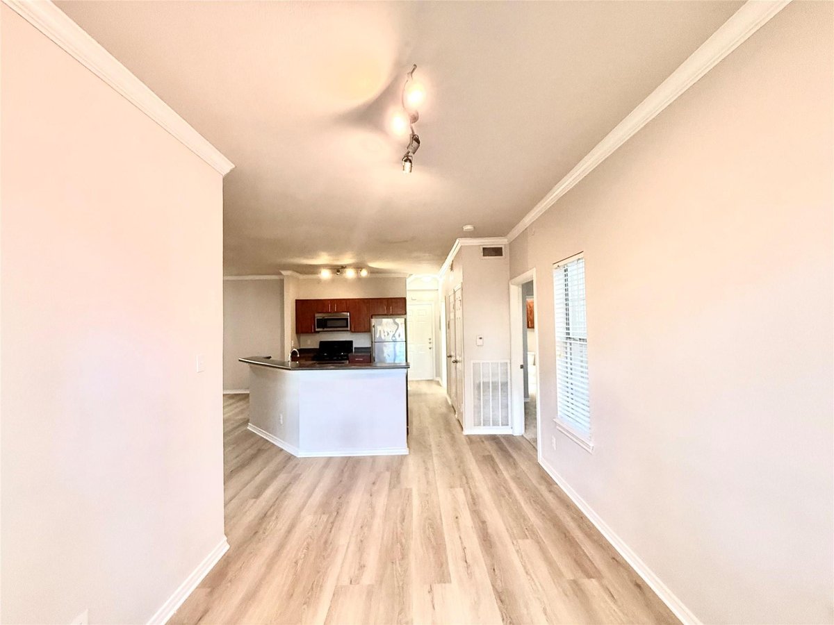 Primary bedroom at 6804 N Capital Of Texas Hwy Unit #226 - 2 bed 2 bath home
