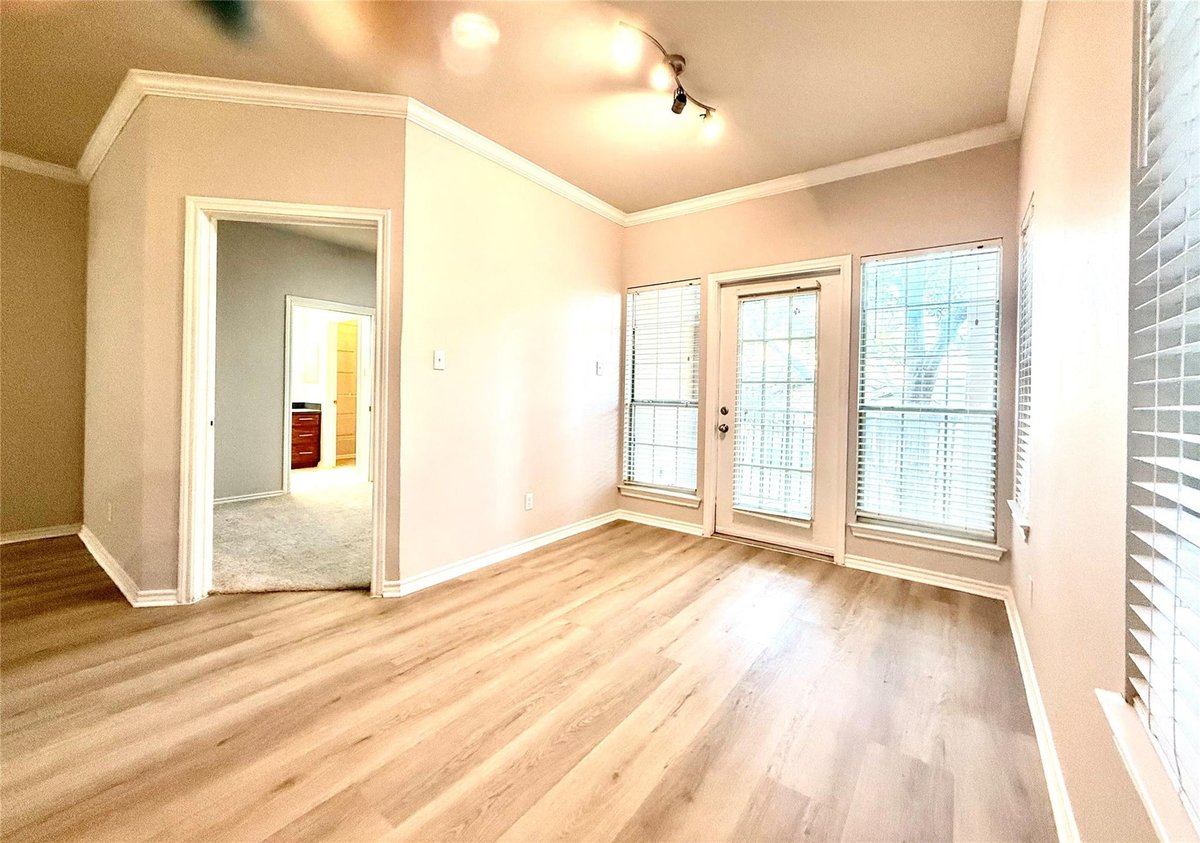 Primary bedroom at 6804 N Capital Of Texas Hwy Unit #812 - 2 bed 2 bath home