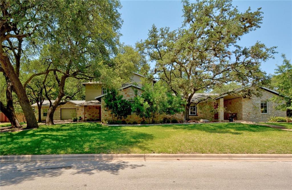 View 6806 Edgefield Dr in Northwest Hills Sec 06 6806 Edgefield Dr - property photo 1 - Luxury home in Northwest Hills Sec 06, Austin, TX