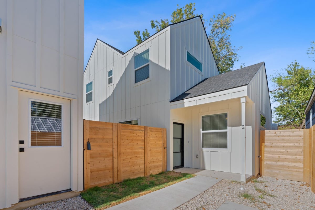 View 6810 Montana St Unit #2 in Villa Suena Sec 01 6810 Montana St Unit #2 - front exterior - Luxury home in Villa Suena Sec 01, Austin, TX