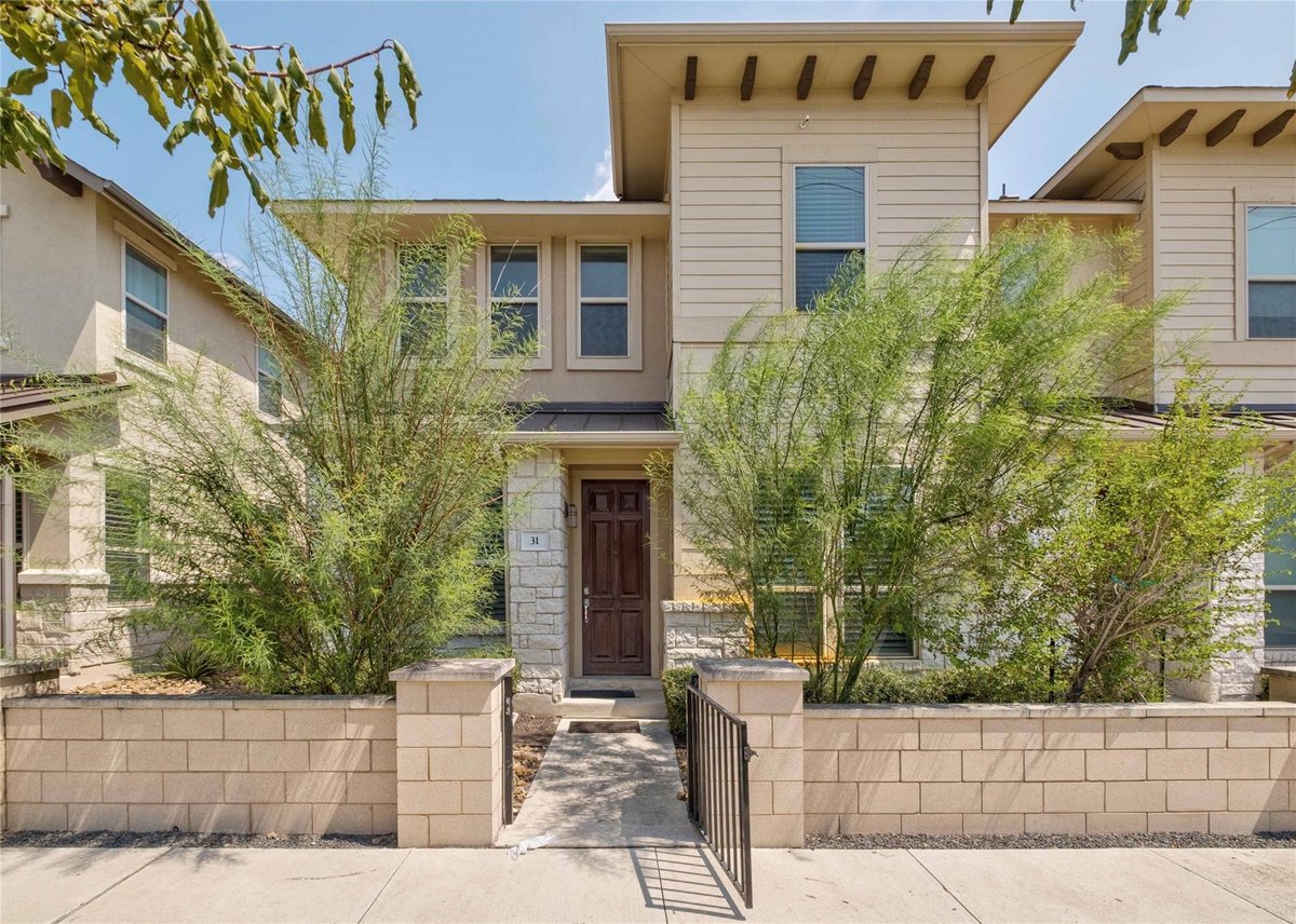 View 6814 E Riverside DR Unit #31 in PARK EAST CONDOMINIUMS 6814 E Riverside DR Unit #31 - property photo 1 - Luxury home in PARK EAST CONDOMINIUMS, Austin, TX