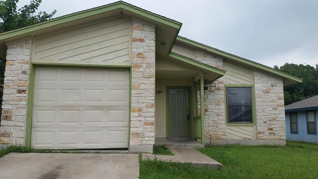View 6814 Pondsdale Ln in Colony Park Sec 01 Ph 04-C 6814 Pondsdale Ln - front exterior - Luxury home in Colony Park Sec 01 Ph 04-C, Austin, TX