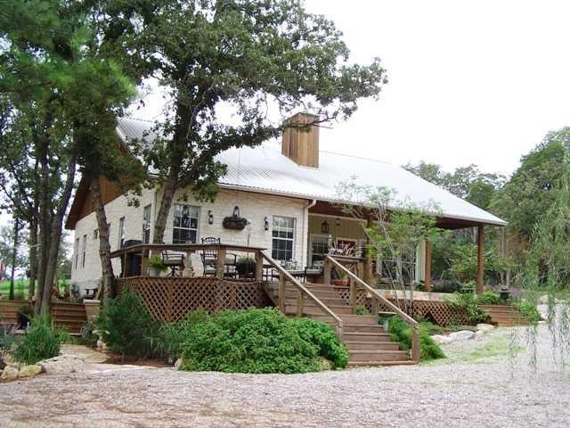 View 689 Marlin ST 689 Marlin ST - front exterior - Luxury home in McDade, TX