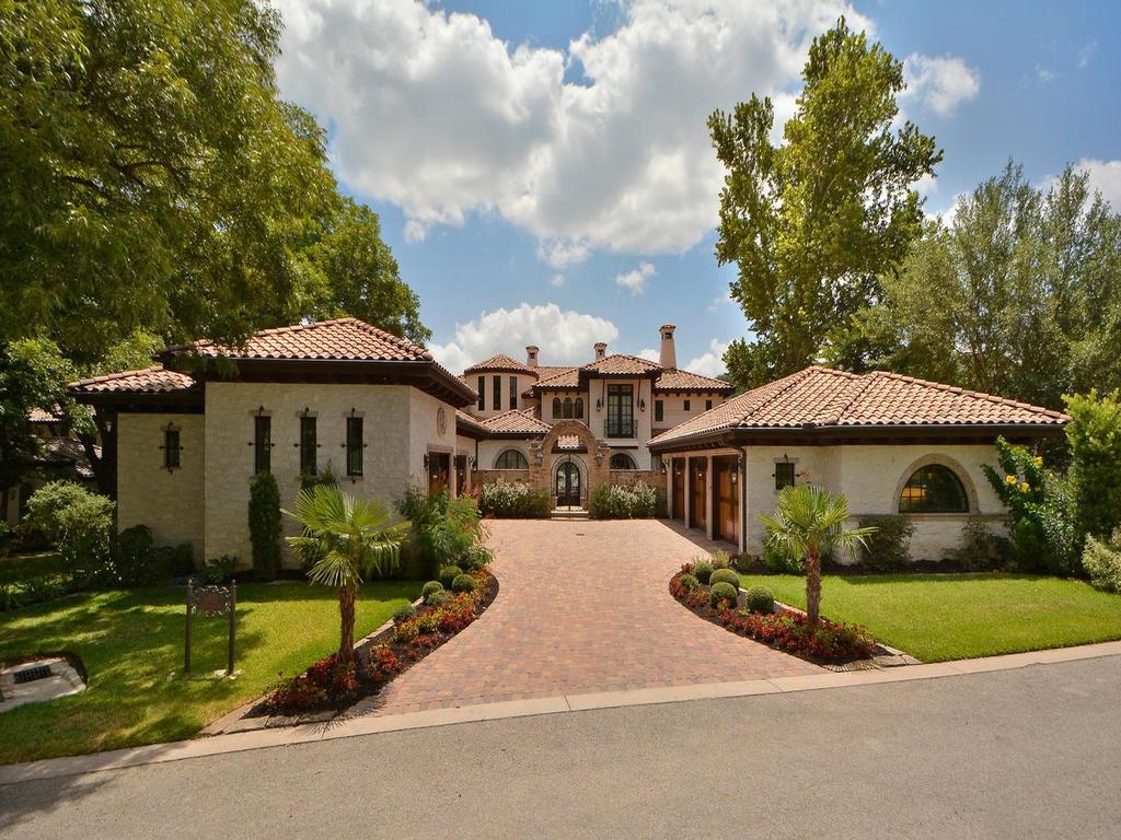 View 6901 Greenshores #3 Dr in Lake Austin 6901 Greenshores #3 Dr - property photo 1 - Luxury home in Lake Austin, Austin, TX