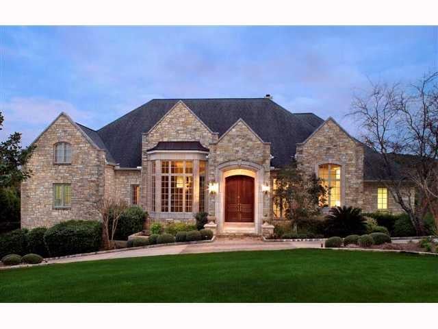 View 6903 Pascal Ct in Rob Roy 6903 Pascal Ct - property photo 1 - Luxury home in Rob Roy, Austin, TX