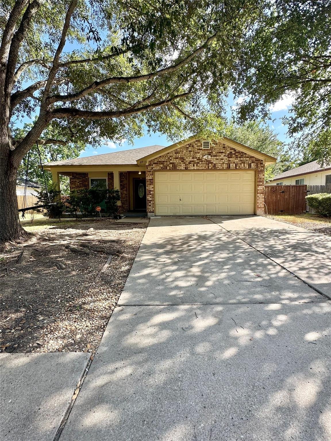 View 6913 Sabrina DR in Springfield Ph C 6913 Sabrina DR - property photo 1 - Luxury home in Springfield Ph C, Austin, TX