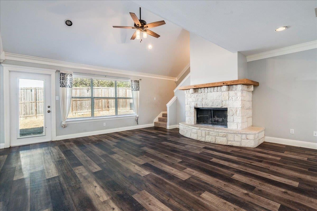 Kitchen at 7 Cripple Creek Ct - 4 bed 2 bath home