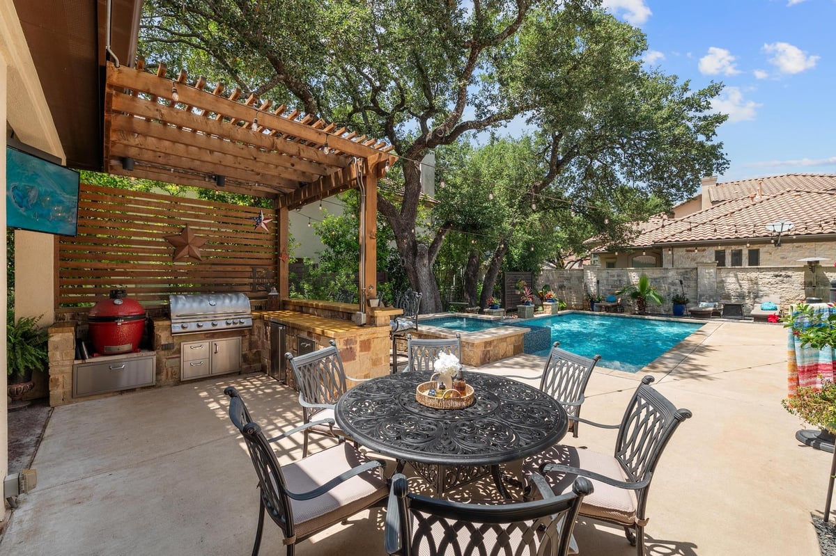 View 7 Sunview RD in Hills Lakeway Ph 08 7 Sunview RD - front exterior - Luxury home in Hills Lakeway Ph 08, The Hills, TX