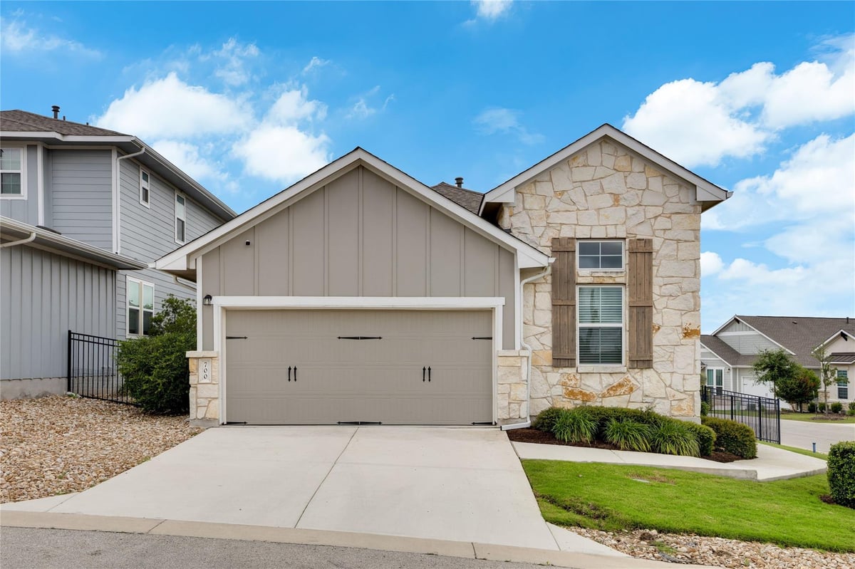 View 700 Affazia LN Unit #C in Rancho Sienna/ The Villas 700 Affazia LN Unit #C - front exterior - Luxury home in Rancho Sienna/ The Villas, Georgetown, TX