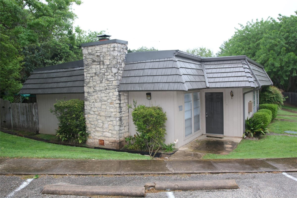 View 700 Castle Ridge RD Unit #A in Westlake Condo 700 Castle Ridge RD Unit #A - property photo 1 - Luxury home in Westlake Condo, Austin, TX