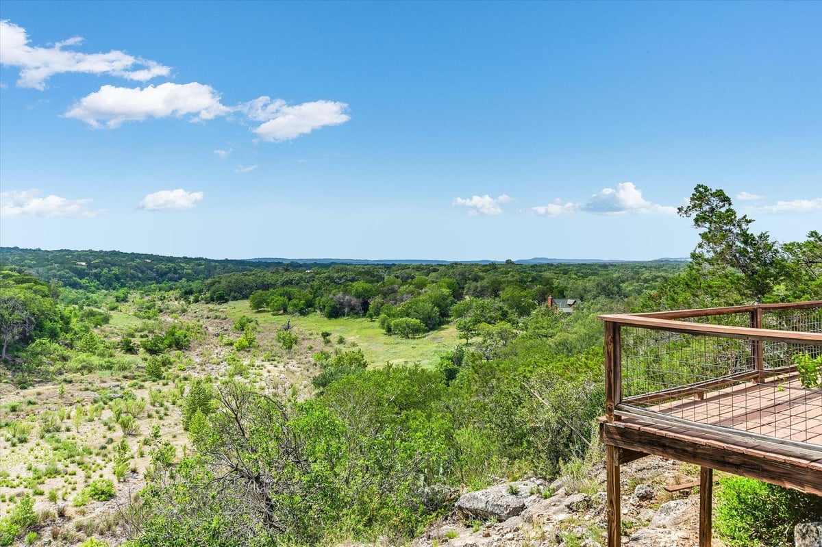 View 700 Cliffside Rd in Burnett Ranch Sec 1 700 Cliffside Rd - front exterior - Luxury home in Burnett Ranch Sec 1, Wimberley, TX
