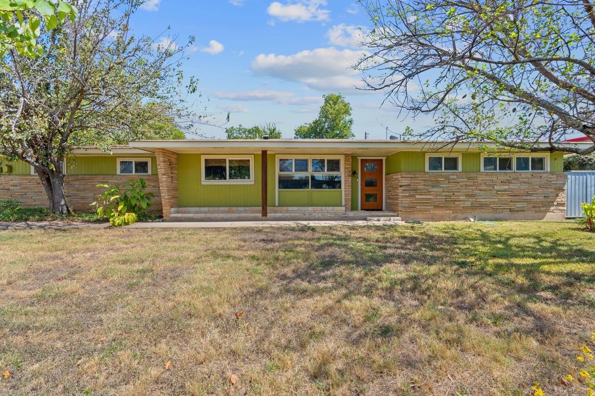 700 Corral LN, photo 1 of 26, Austin, Austin, TX
