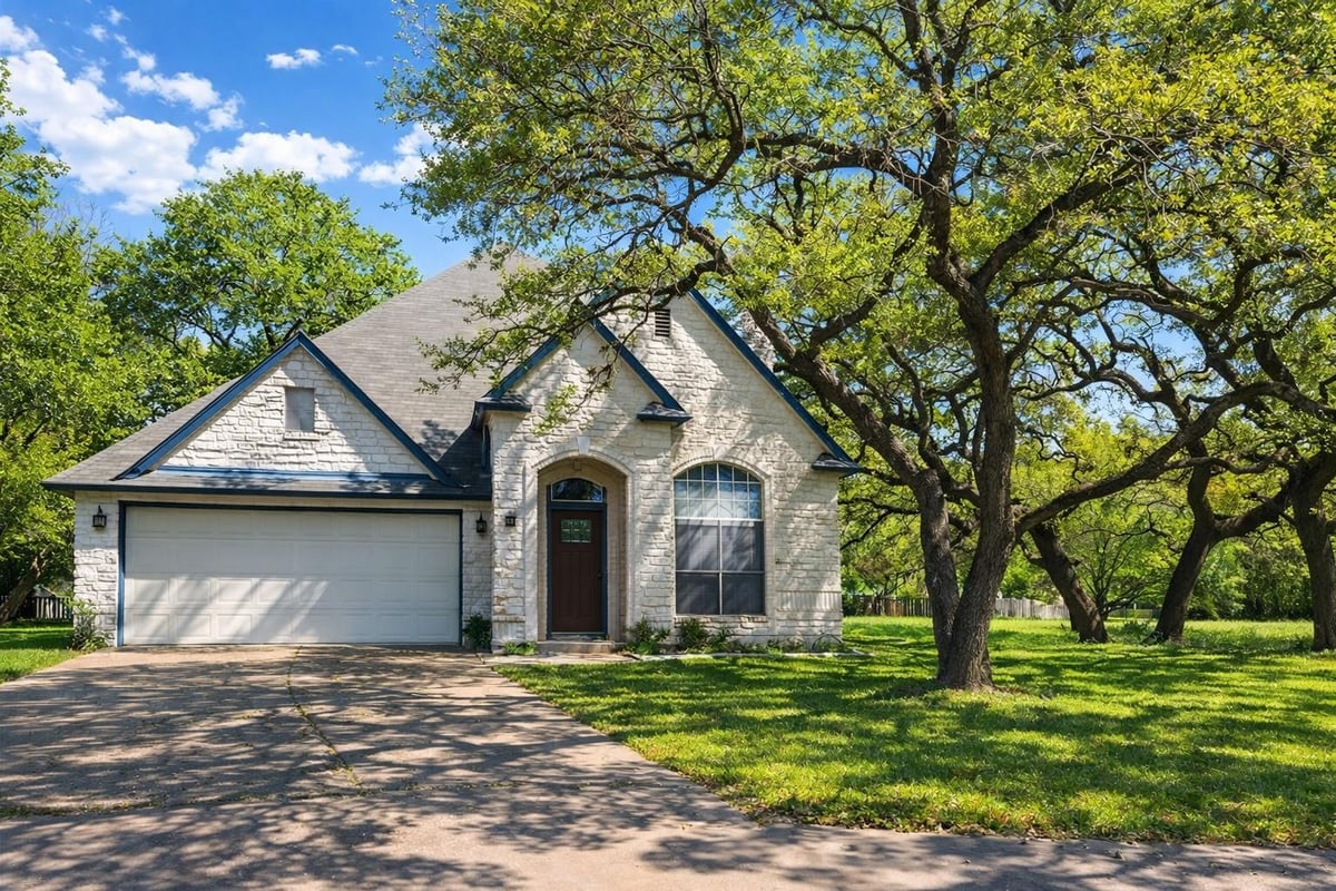 View 700 Fairchild Dr in TEXAS OAKS 10 700 Fairchild Dr - property photo 1 - Luxury home in TEXAS OAKS 10, Austin, TX