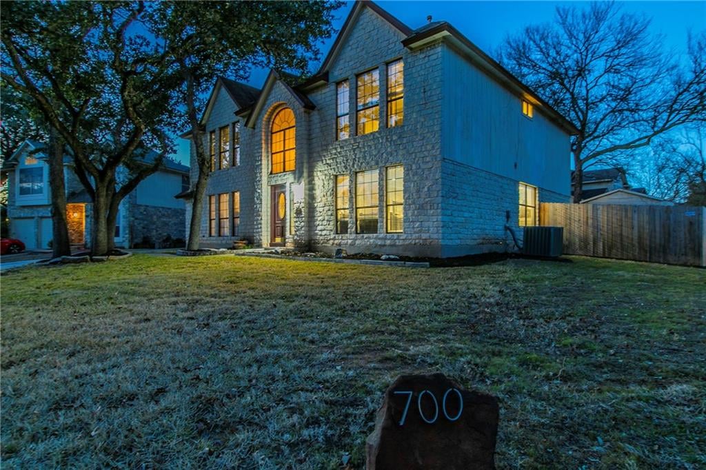 View 700 Hidatas Cv in Texas Oaks 10 700 Hidatas Cv - front exterior - Luxury home in Texas Oaks 10, Austin, TX