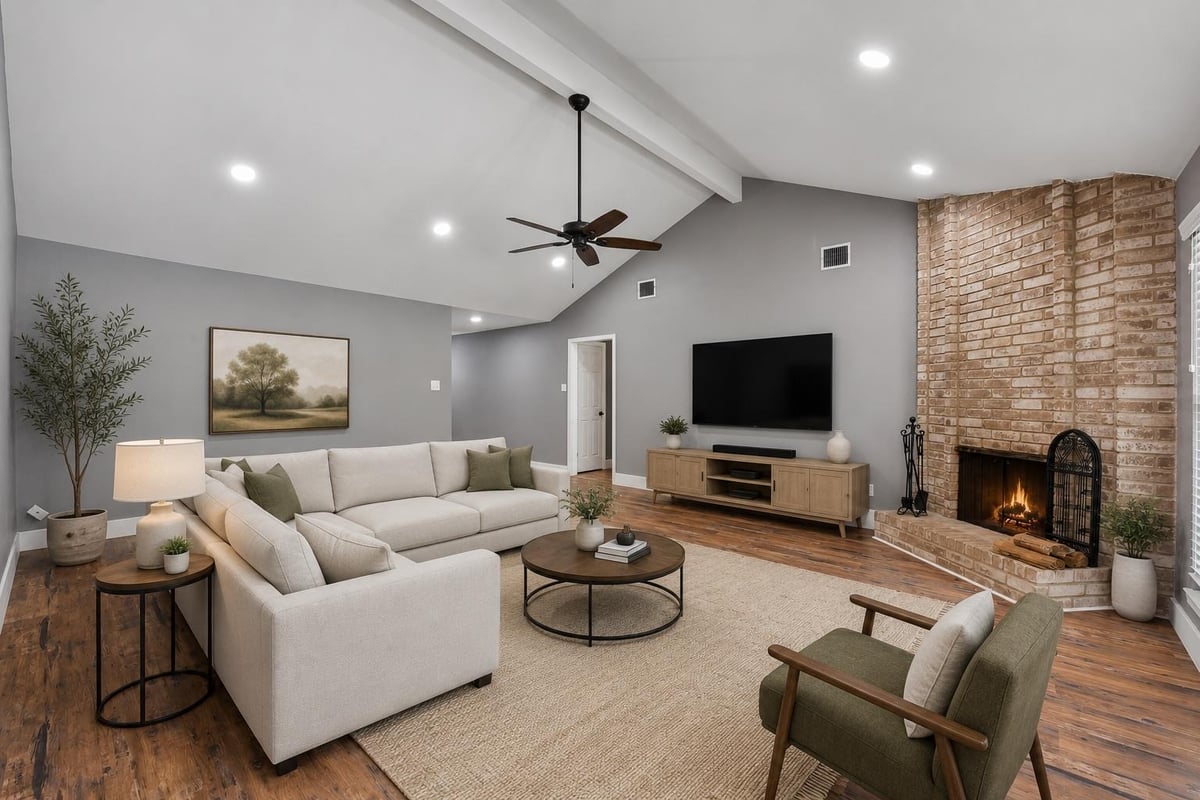 700 Woodview DR - front exterior - Luxury home in Thousand Oaks Sec 1, Georgetown, TX