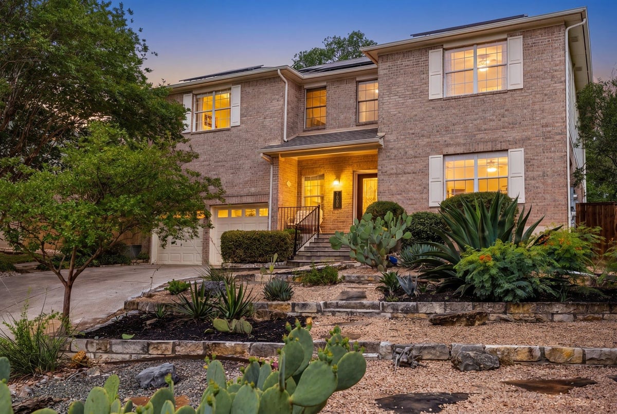View 7000 Bending Oak RD in Woods Legend Oaks Sec 01 7000 Bending Oak RD - front exterior - Luxury home in Woods Legend Oaks Sec 01, Austin, TX