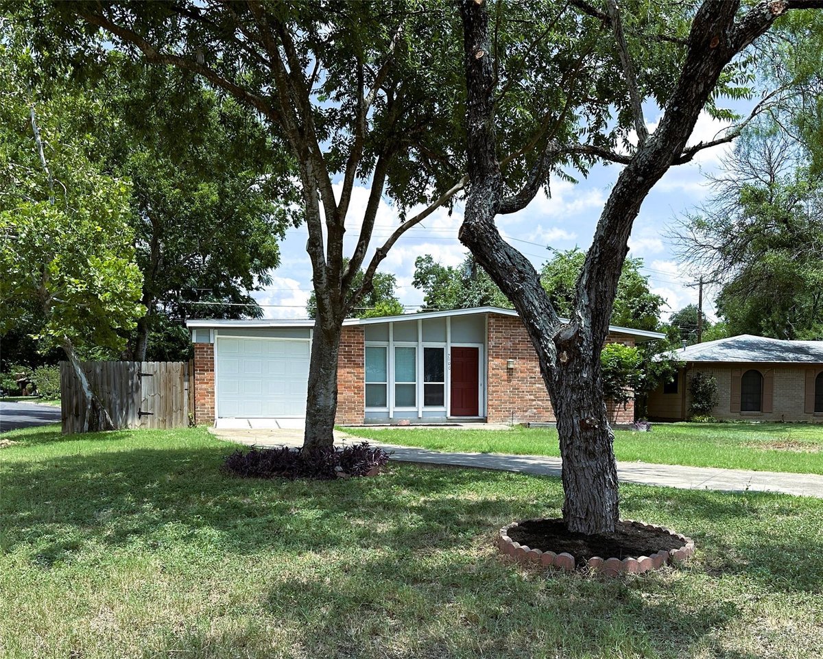 View 7000 Bryn Mawr Cv in Austin 7000 Bryn Mawr Cv, photo 1, Austin, Austin, TX