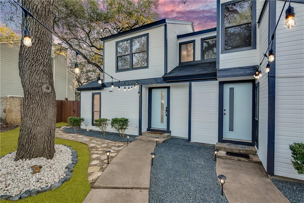 View 7003 Woodhue Dr Unit #A in Wyldwood Sec 01 7003 Woodhue Dr Unit #A - front exterior - Luxury home in Wyldwood Sec 01, Austin, TX