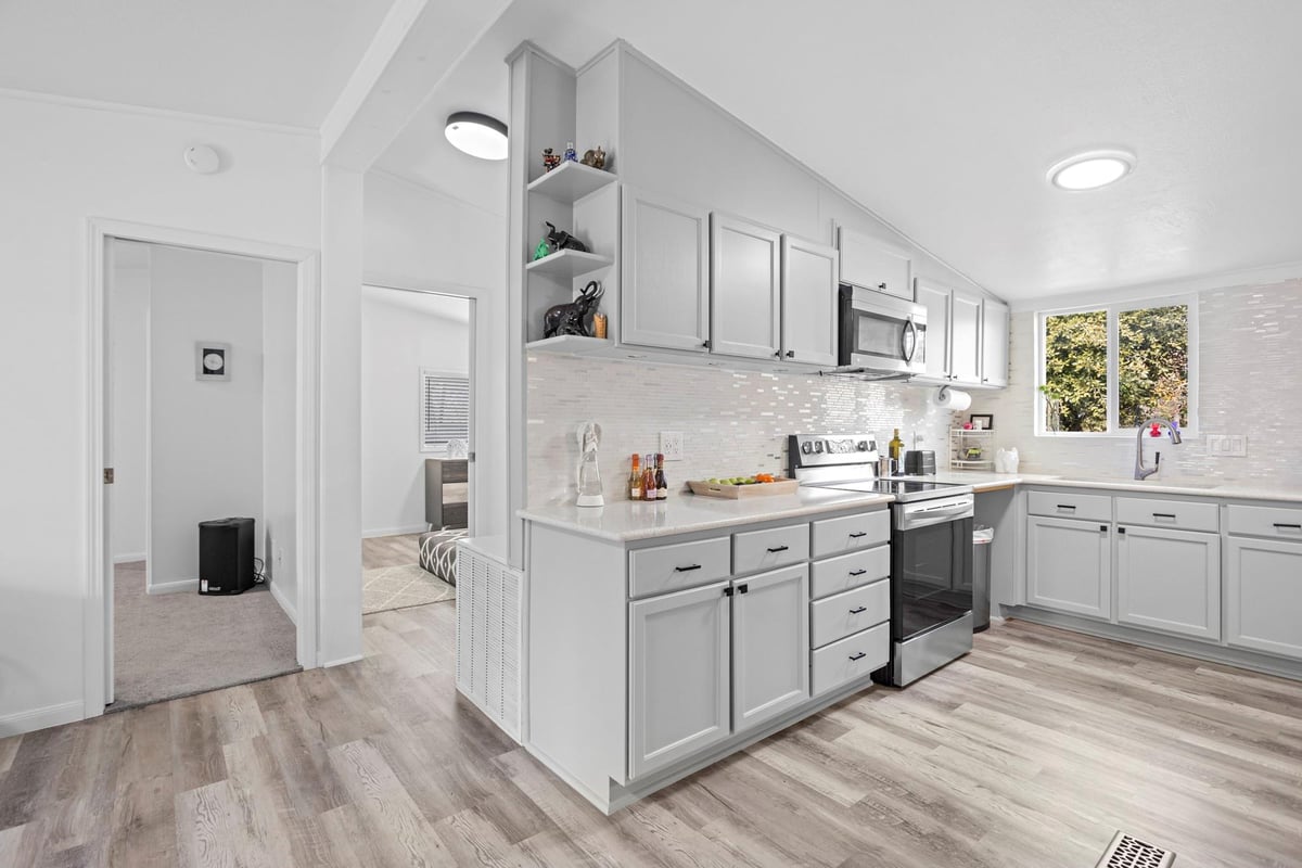 Kitchen at 701 Bonita Verde Dr - 4 bed 3 bath home