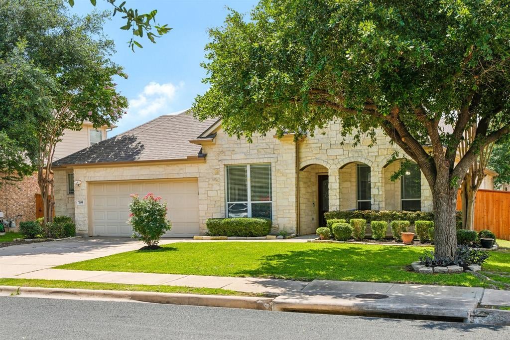 View 701 Green Vista CT in Teravista Sec 09 701 Green Vista CT - front exterior - Luxury home in Teravista Sec 09, Round Rock, TX
