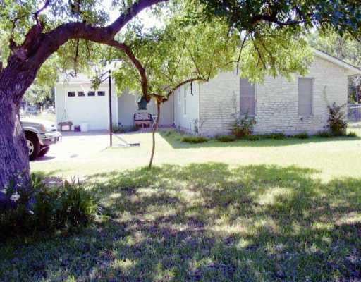 View 701 W MARY St in BOULDIN JAMES E ADDN 701 W MARY St - property photo 1 - Luxury home in BOULDIN JAMES E ADDN, Austin, TX