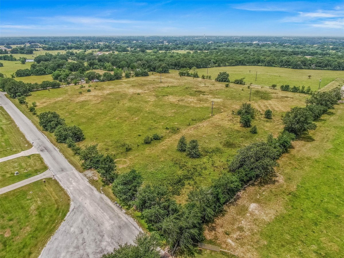 View 7015 C6 Ranch Rd in Bryan 7015 C6 Ranch Rd, photo 1, Bryan, Bryan, TX