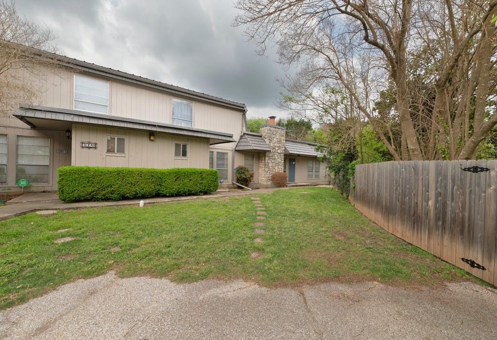 View 702 Castle Ridge Rd Unit #C in WESTLAKE CONDOMINIUMS 702 Castle Ridge Rd Unit #C - front exterior - Luxury home in WESTLAKE CONDOMINIUMS, Austin, TX