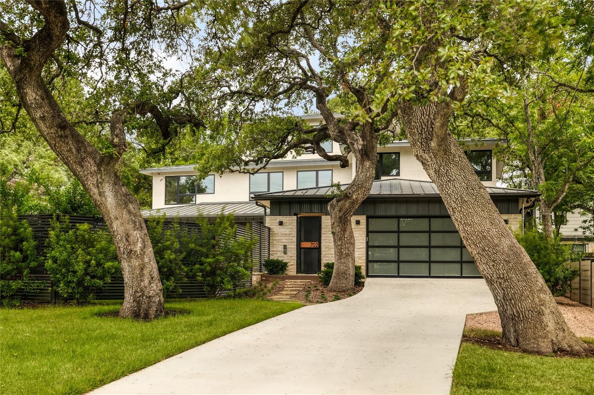 View 702 Kinney Ave in Zilker 702 Kinney Ave - property photo 1 - Luxury home in Zilker, Austin, TX