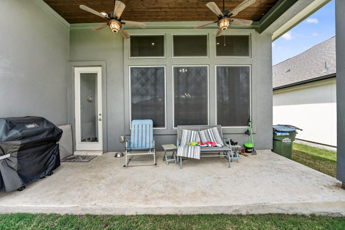 Living area at 704 Faith Dr - 4 bed 3 bath home