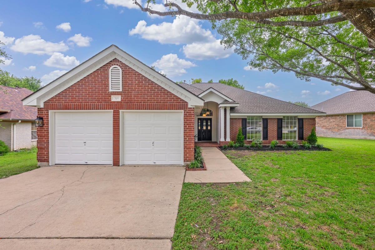 View 705 Split Oak DR in Saxony 705 Split Oak DR - front exterior - Luxury home in Saxony, Pflugerville, TX