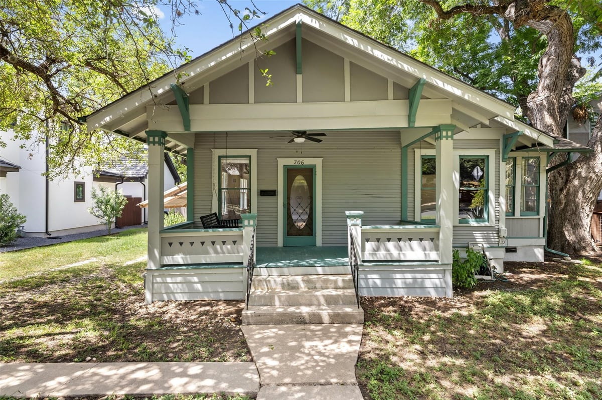 706 E Monroe St, Travis Heights - sold by Keenan Group in 2024