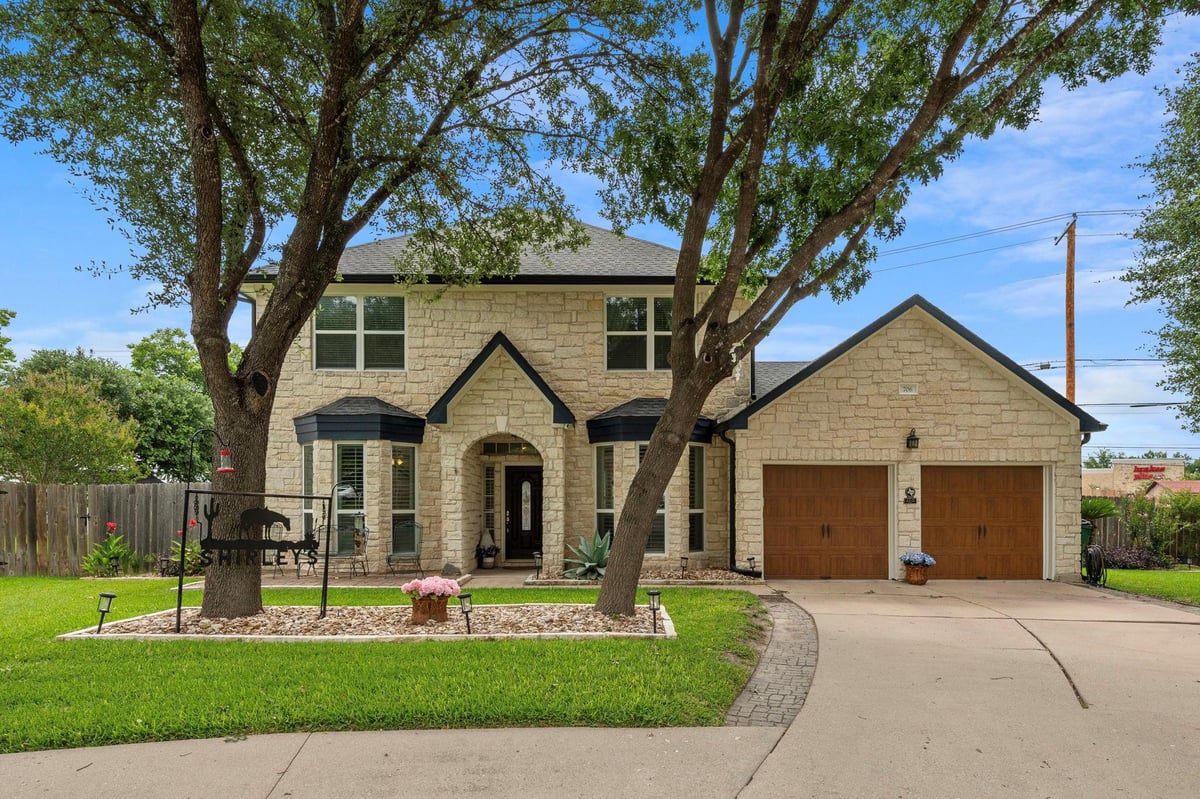 View 706 Sage CT in Saxony 706 Sage CT - front exterior - Luxury home in Saxony, Pflugerville, TX