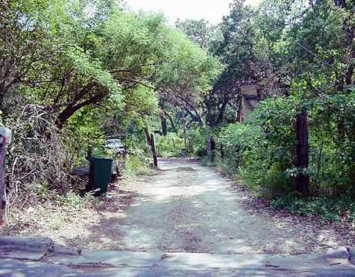 View 707 CARDINAL Ln in FREEWATER ADDN 707 CARDINAL Ln - property photo 1 - Luxury home in FREEWATER ADDN, Austin, TX