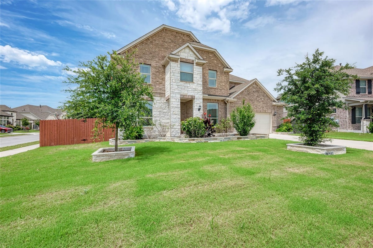 View 709 Critty LN in Hawkes Landing 709 Critty LN - front exterior - Luxury home in Hawkes Landing, Leander, TX