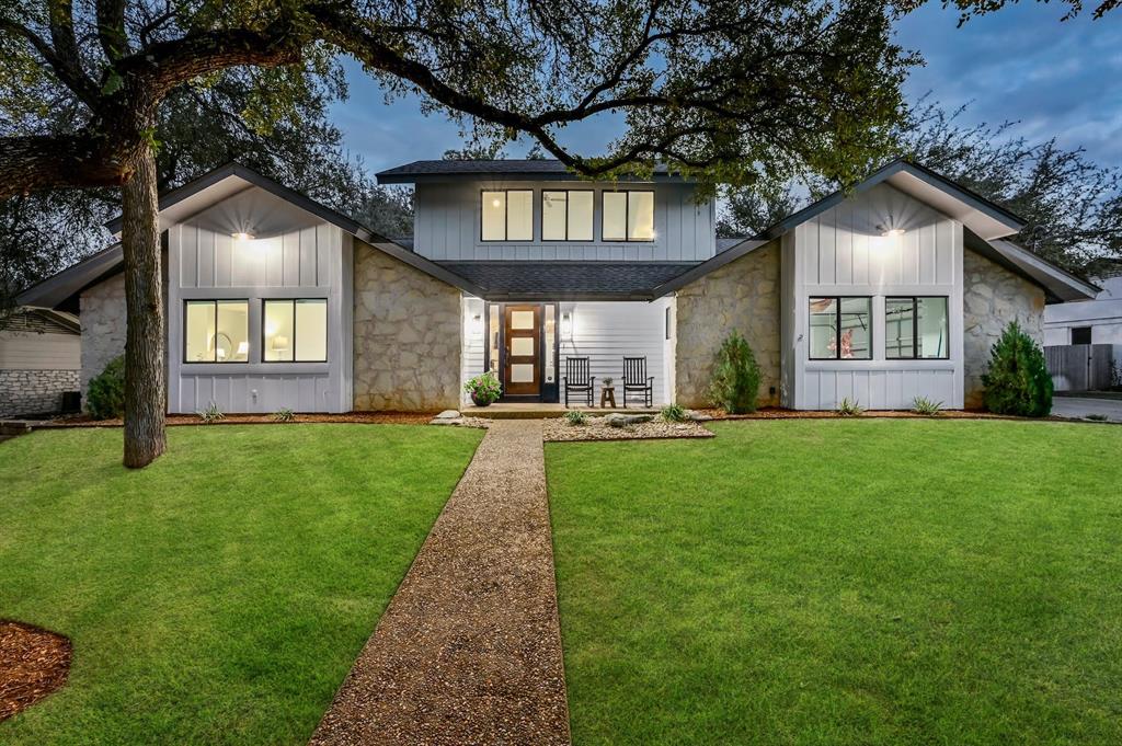 View 709 Knollwood DR in Knollwood Resub 709 Knollwood DR - front exterior - Luxury home in Knollwood Resub, Austin, TX